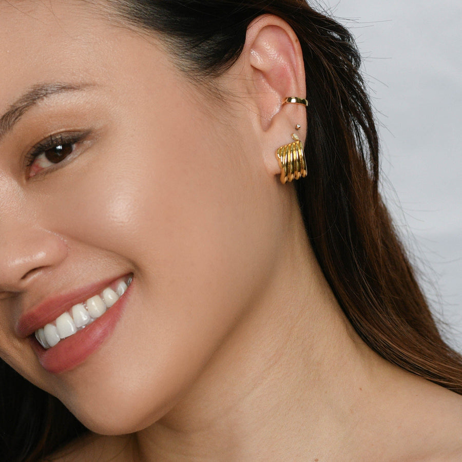 Andra Studs | Gold