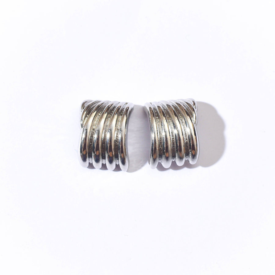 Andra Studs | Silver