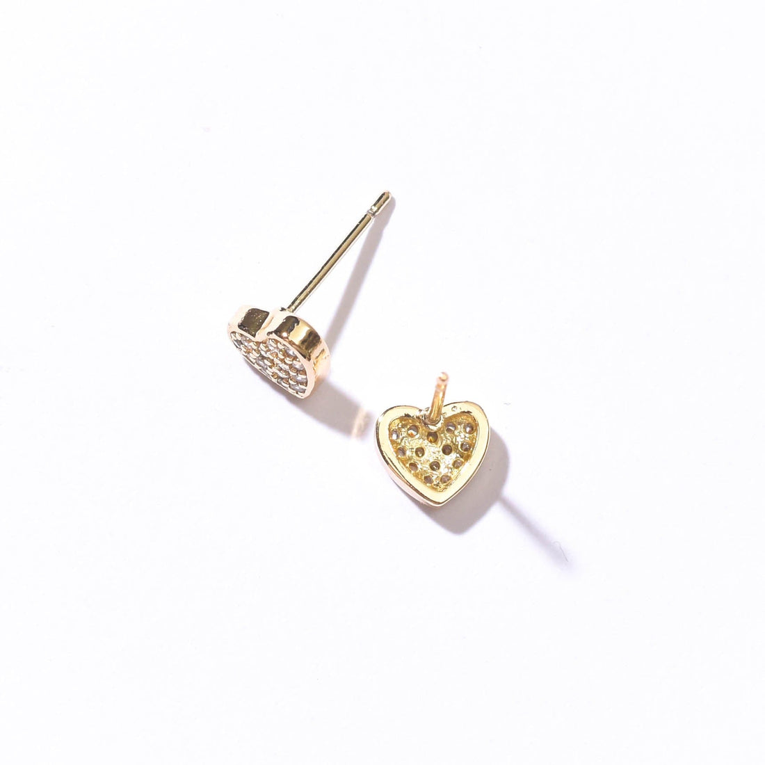 Shelley Heart Studs | Gold