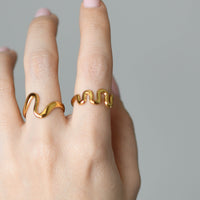 Cally Wave Ring