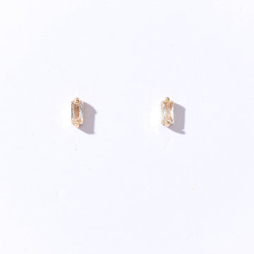 Inez Dainty Studs | Gold