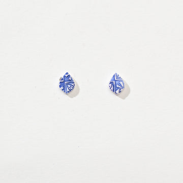 Porcelain Mini Water Studs