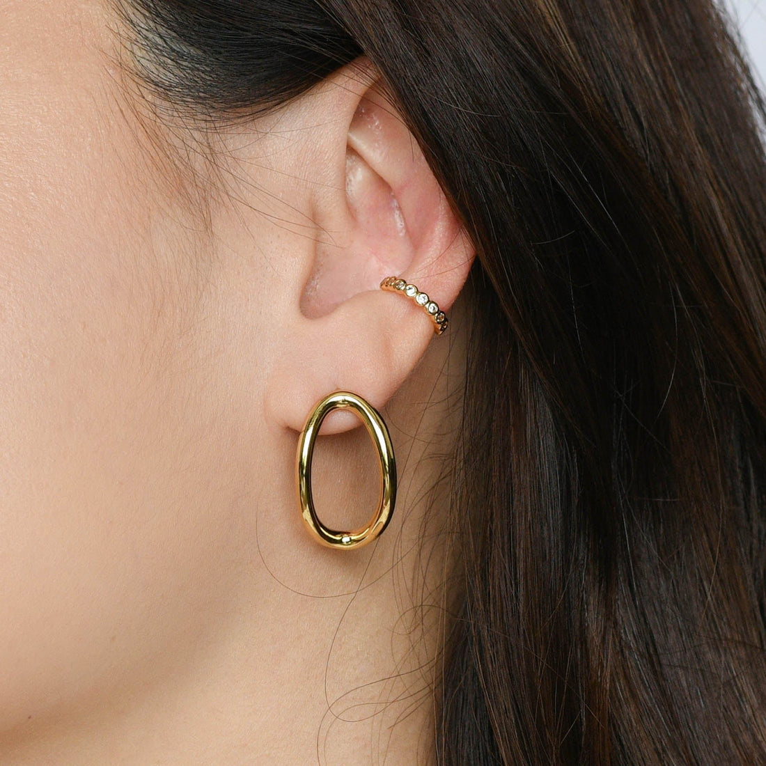 Aiko Hollow Studs | Gold